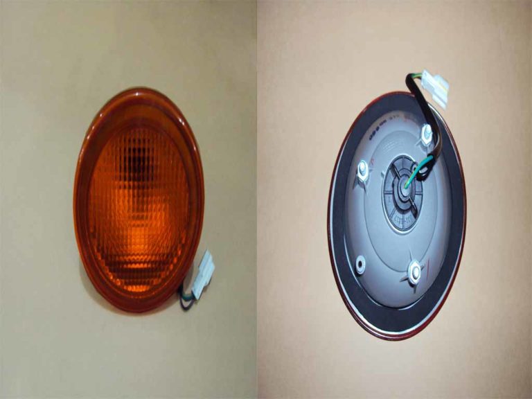  Rosa Tail Lamp